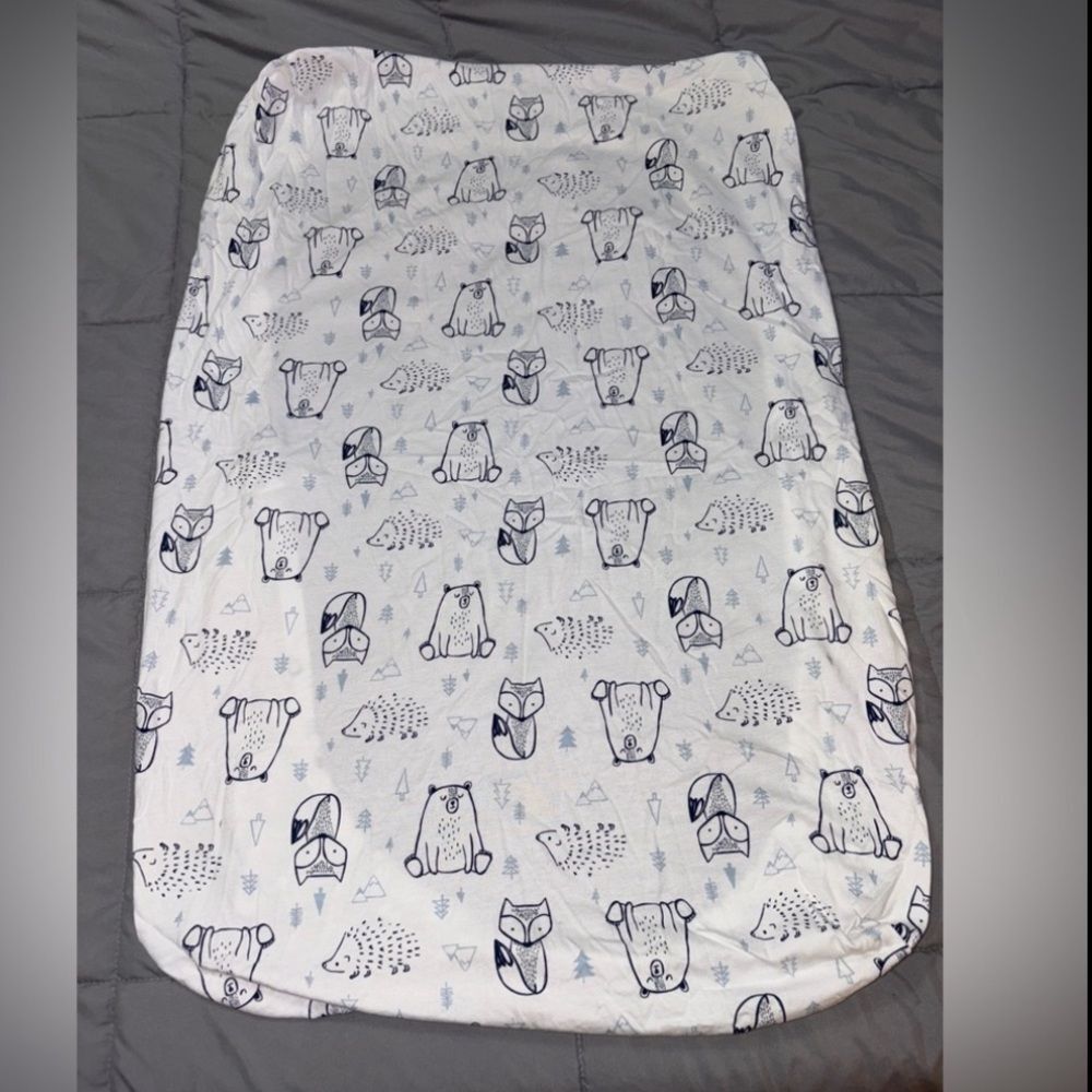 Little star larger square bassinet sheet organic woodland animals